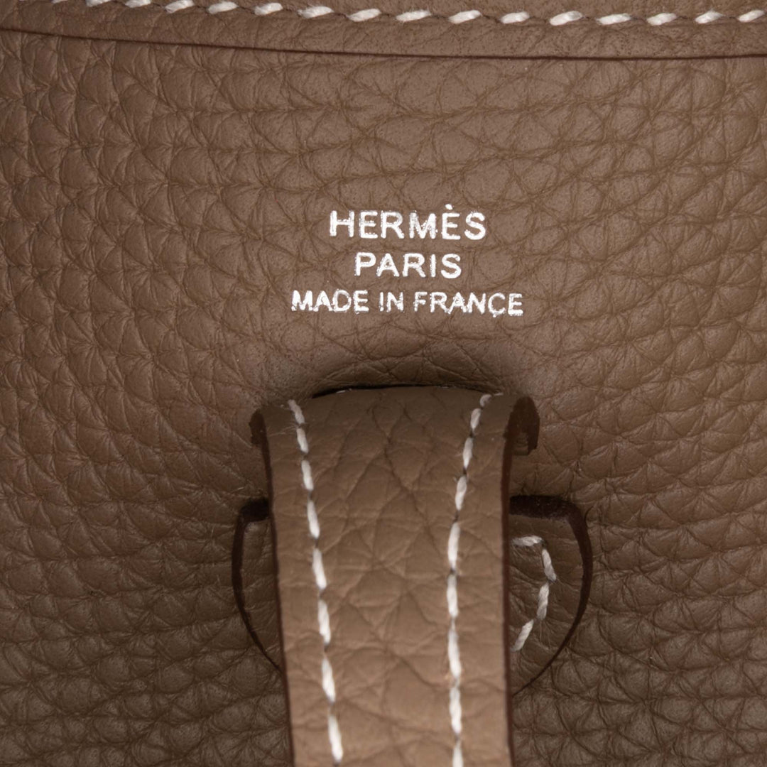 Hermès Clemence Evelyne Zigzag SangleTPM 16 Marron – GABY PARIS Authentique