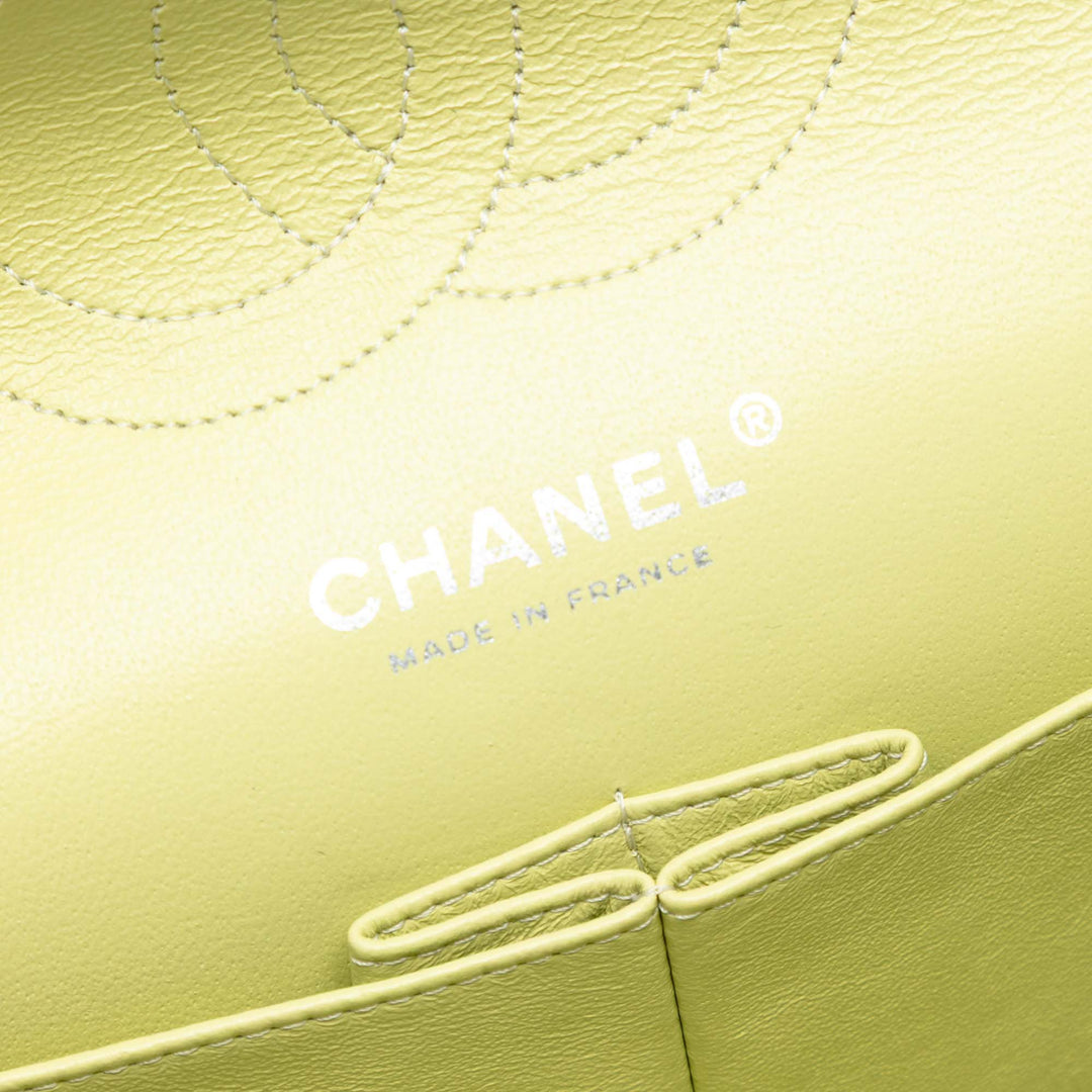 Chanel Medium Classic Cuir d’agneau Double rabat Vert