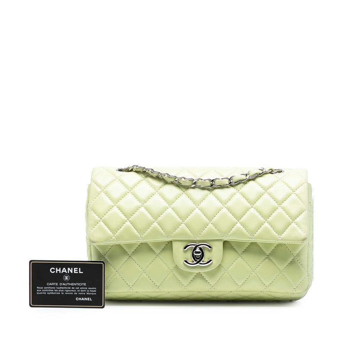 Chanel Medium Classic Cuir d’agneau Double rabat Vert
