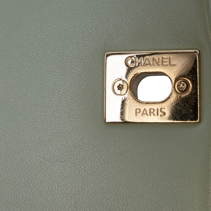 Chanel Small Quilted Cuir d’agneau Citizen Chic Flap Vert