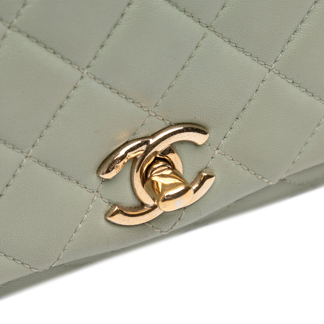 Chanel Small Quilted Cuir d’agneau Citizen Chic Flap Vert