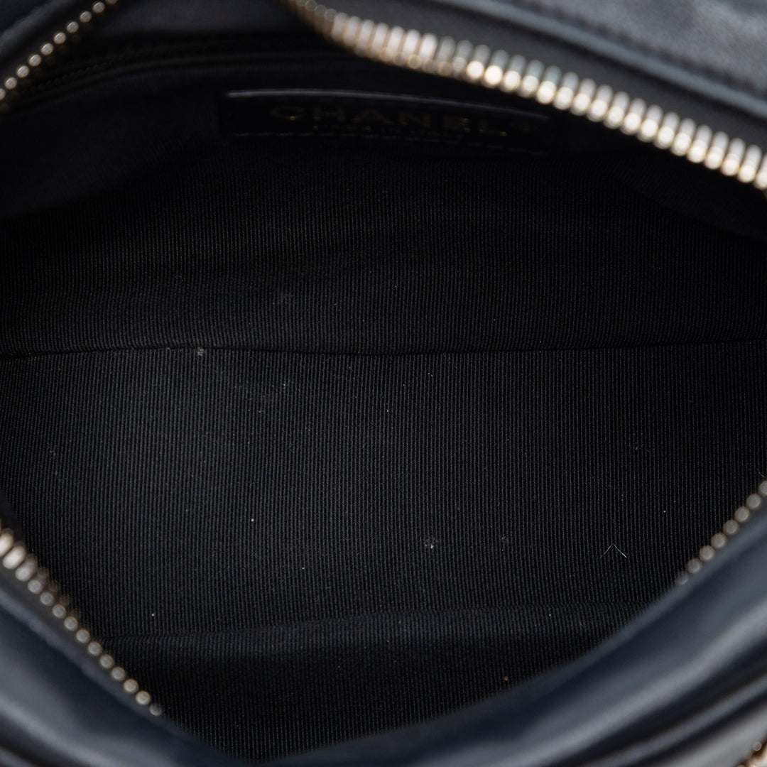 Chanel CC Cuir d’agneau Chain Embellished Sac caméra