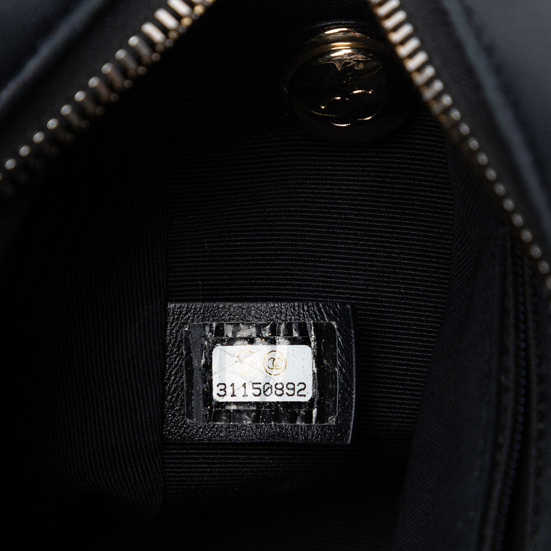 Chanel CC Cuir d’agneau Chain Embellished Sac caméra