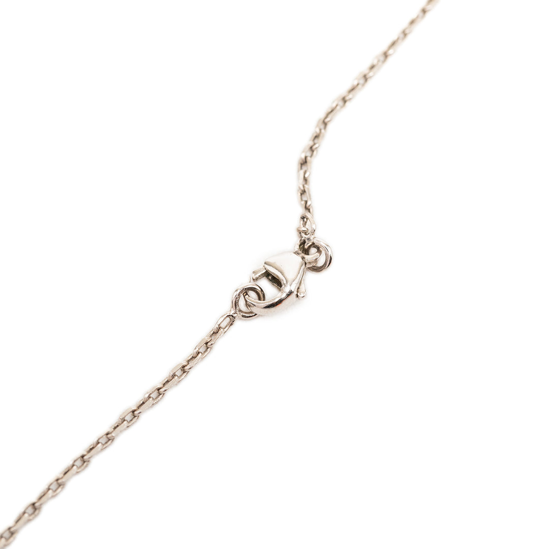 Hermès Palladium plaqué et Swift O Kelly Pendant Collier