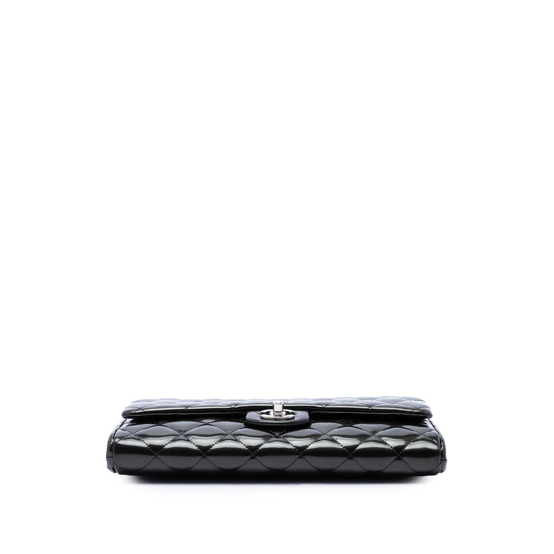 Chanel CC Matelassé Striated à rabat Pochette avec chaîne Noir – vue 3 – GABY PARIS