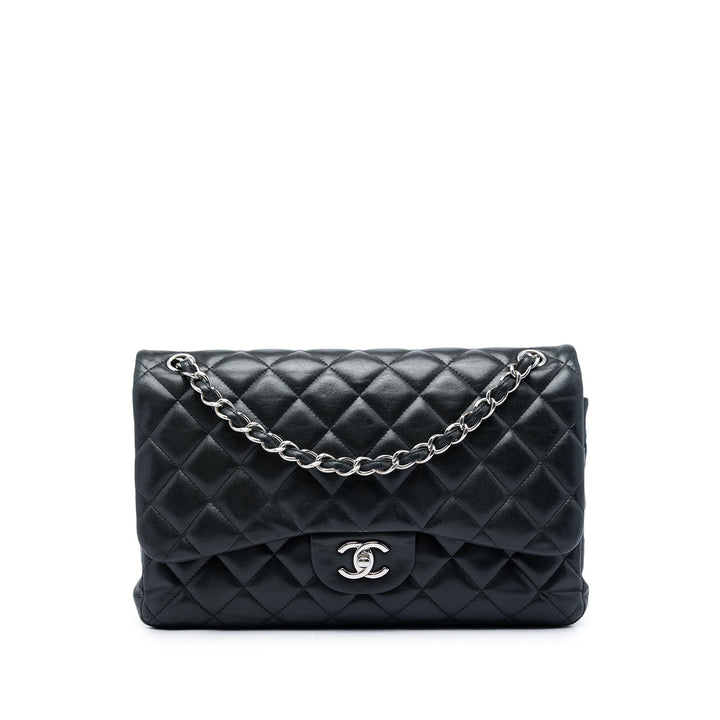 Chanel Sac porté épaule Classic Double rabat Jumbo Cuir d'agneau Noir – vue principale – GABY PARIS