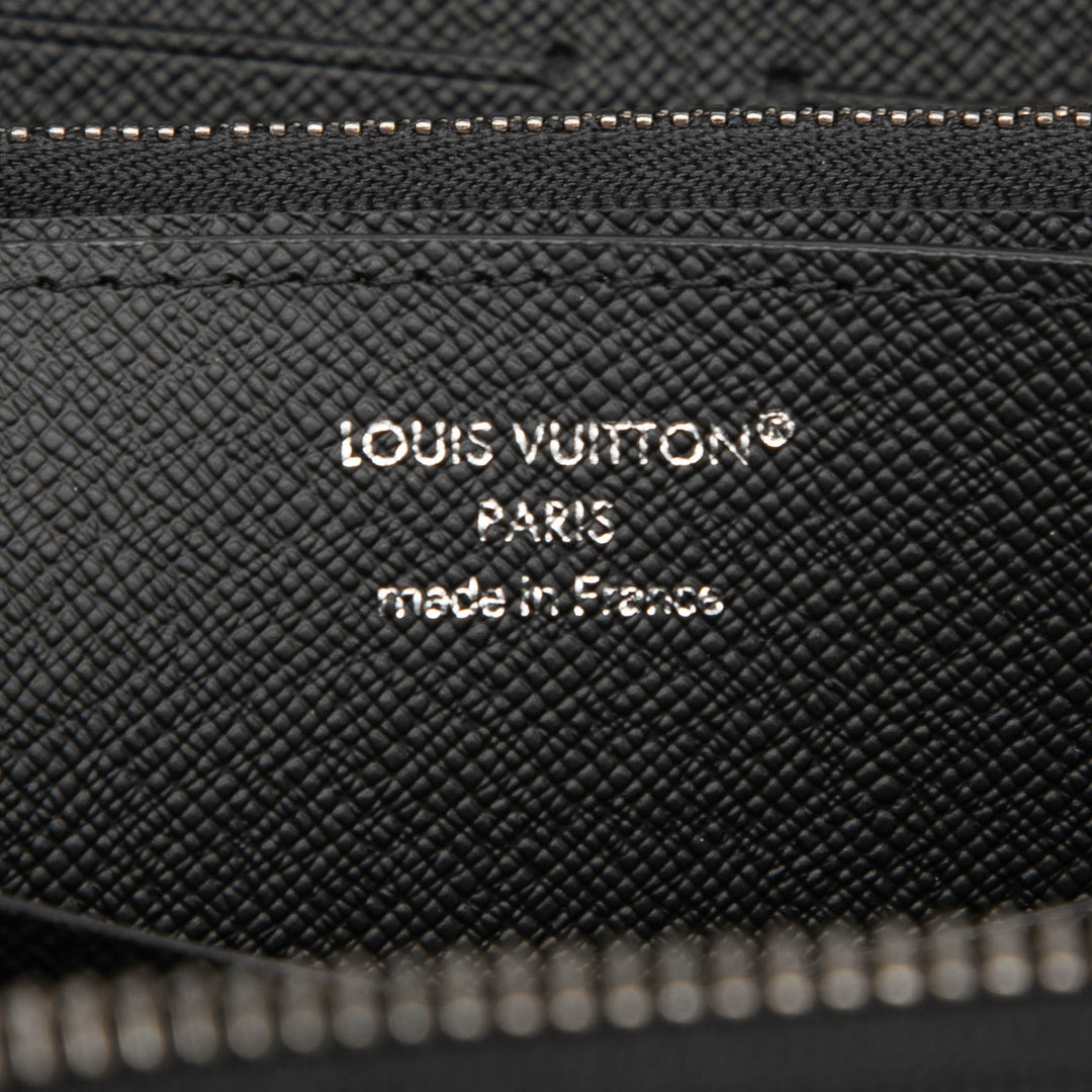 Louis Vuitton Monogram Eclipse Zippy XL Portefeuille