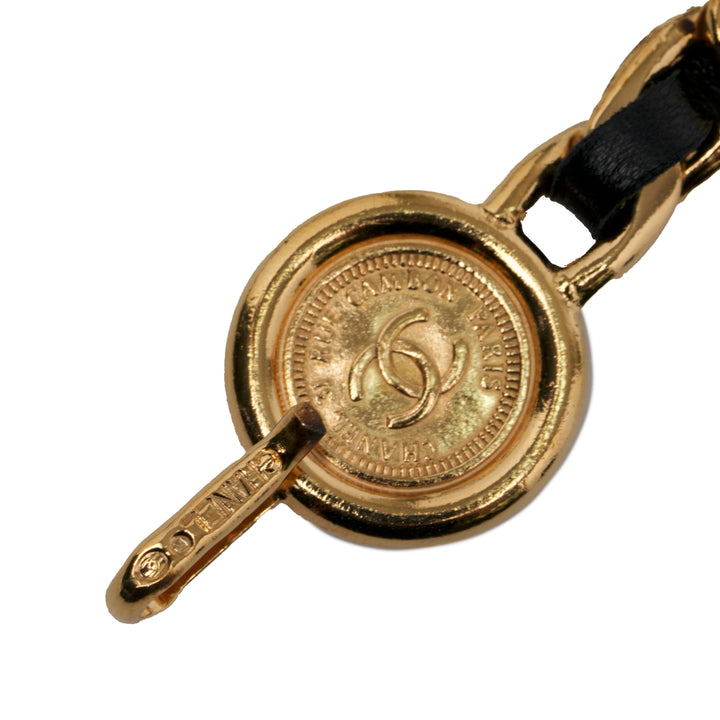 Chanel Doré Plated Medallion Cuir Woven Chain Belt Doré – GABY PARIS Authentique