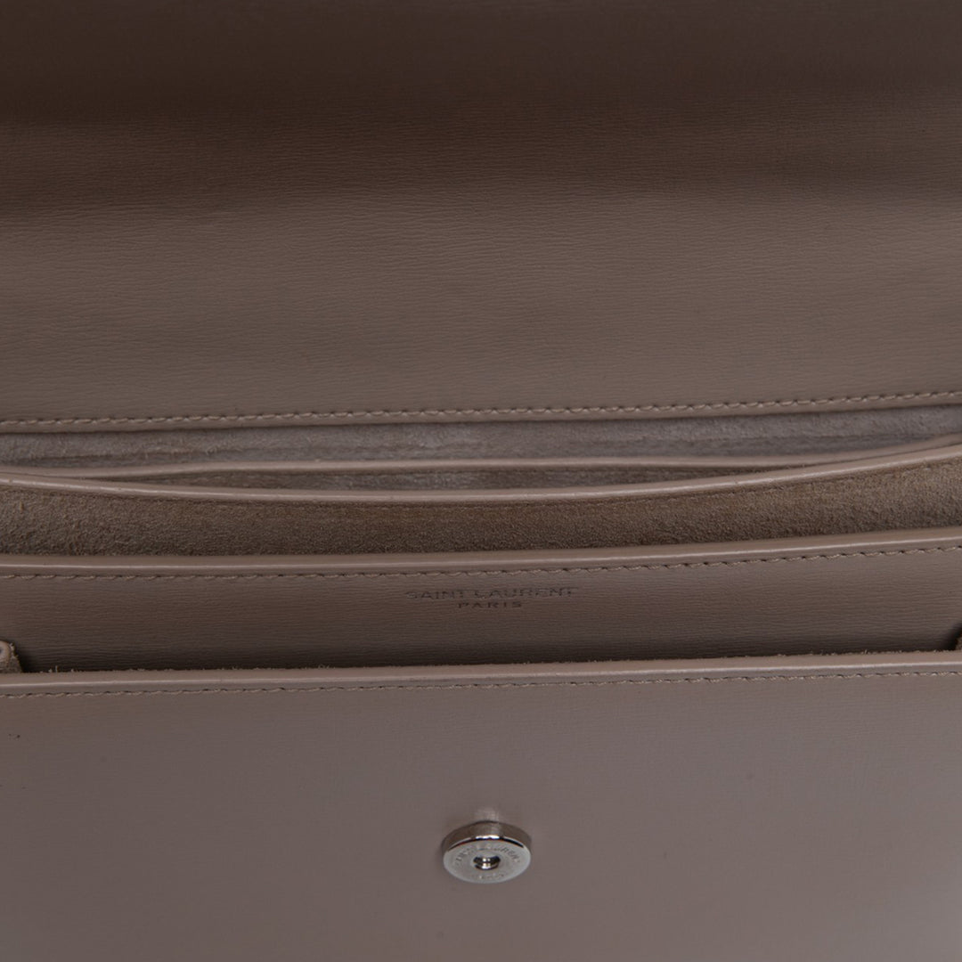 Saint Laurent Sunset Sac Moyen Cuir de veau Marron – vue 4 – GABY PARIS
