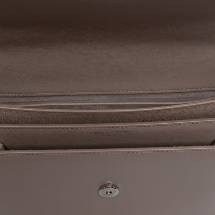 Saint Laurent Sunset Sac Moyen Cuir de veau Marron – vue 4 – GABY PARIS