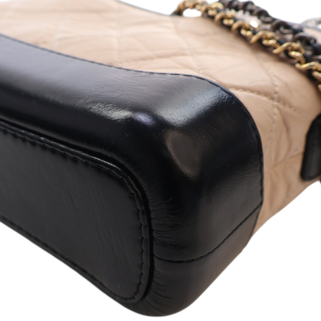 Bicolore Matelassé vieilli Gabrielle Hobo Petit Cuir de veau Noir