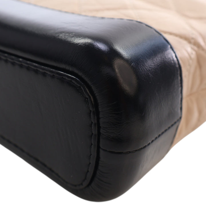 Bicolore Matelassé vieilli Gabrielle Hobo Petit Cuir de veau Noir