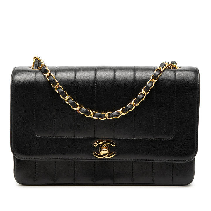 Chanel Medium Vertical Matelassé Cuir d’agneau Mademoiselle Sac porté croisé