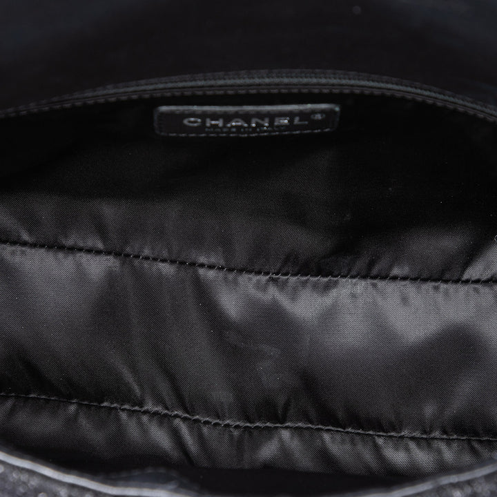 Chanel Medium Matelassé Metallic Knit Pluto Glitter à rabat