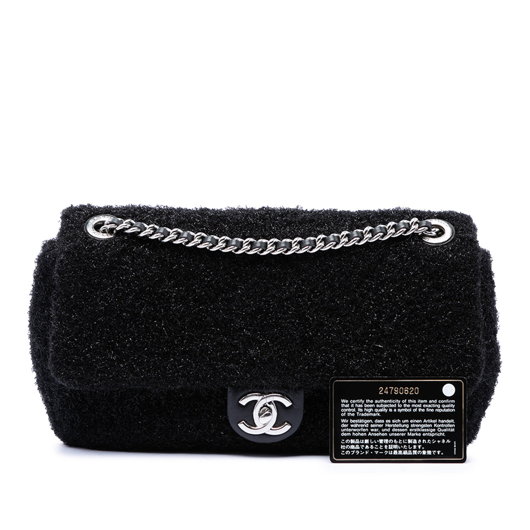 Chanel Medium Matelassé Metallic Knit Pluto Glitter à rabat