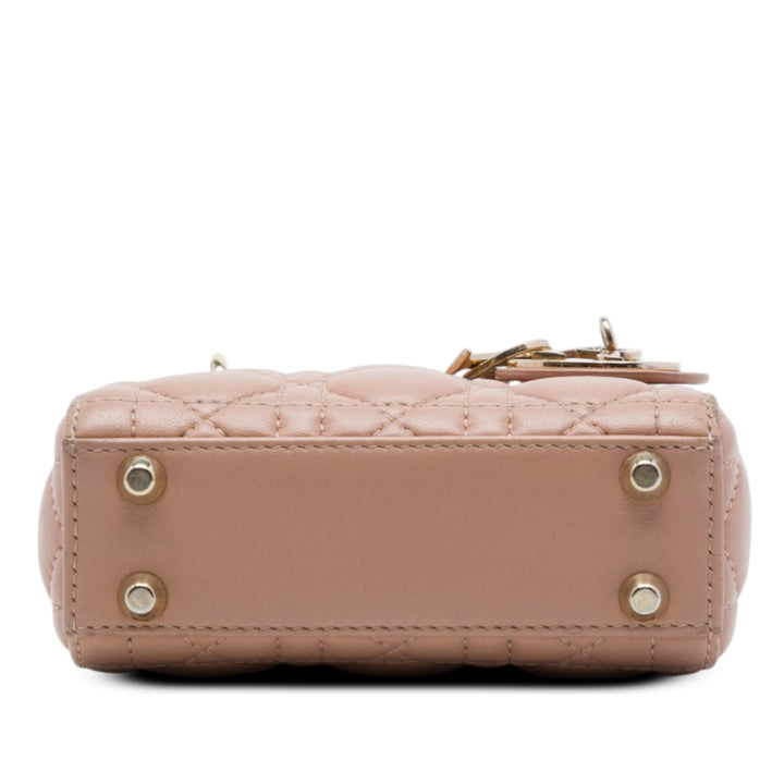 Dior Lady Dior Cannage Micro Cuir d'agneau Marron – vue 3 – GABY PARIS