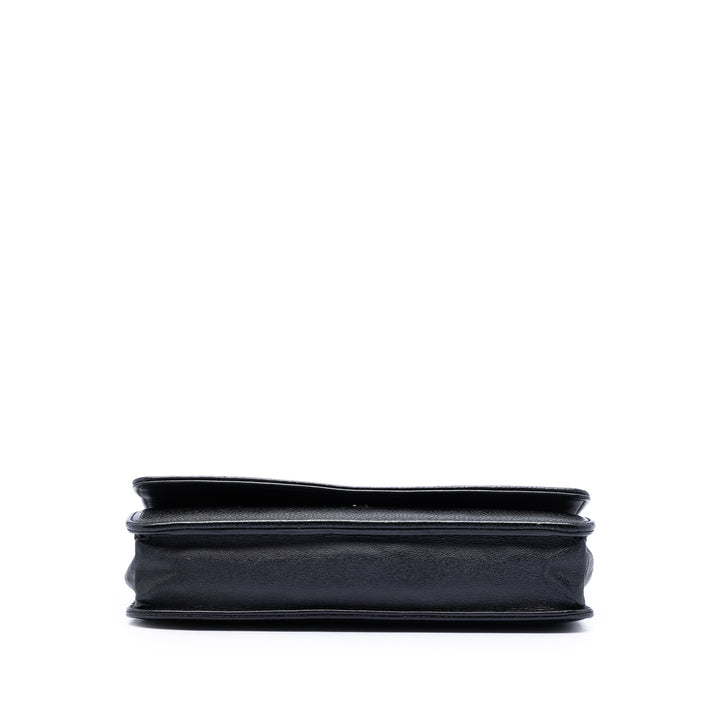 Chanel CC Caviar Wallet on Chain