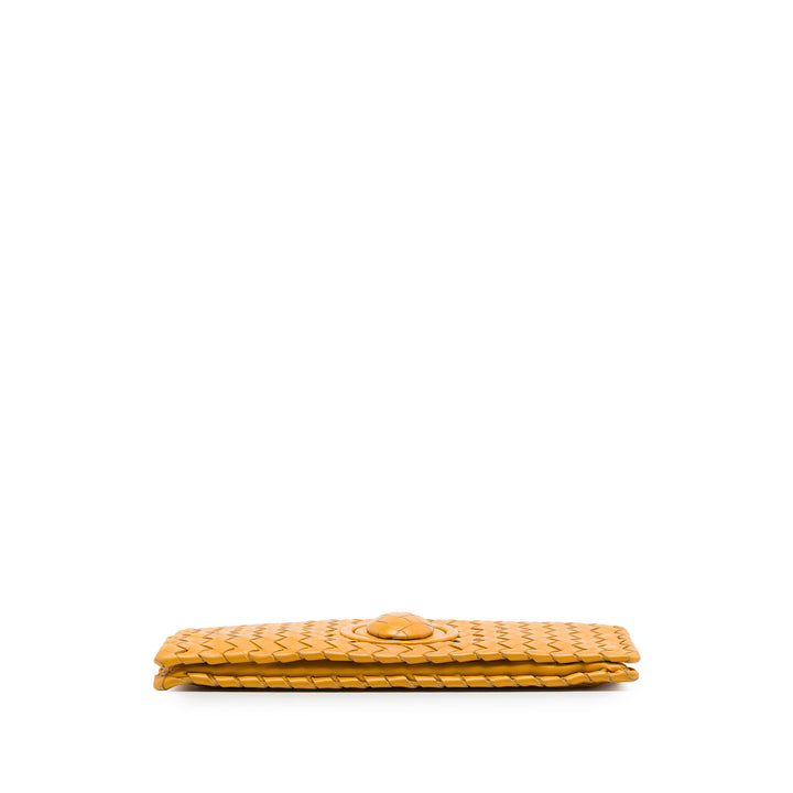 Bottega Veneta Pochette Intrecciato Turn Lock nappa Jaune – vue 3 – GABY PARIS