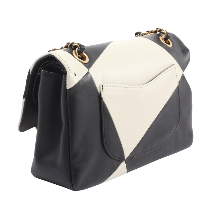 Chanel Medium Classic Cuir d’agneau Geometric Patchwork Double rabat