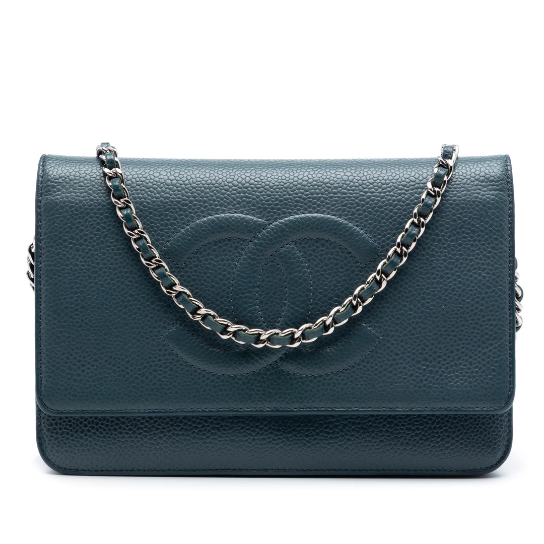 Chanel CC Caviar Wallet on Chain