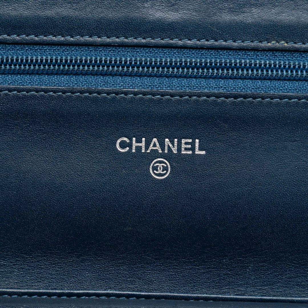 Chanel CC Caviar Wallet on Chain