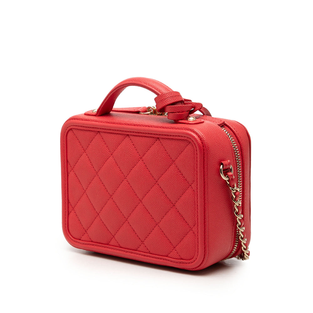 Chanel CC Filigree Vanity Petit Cuir caviar Rouge – vue 2 – GABY PARIS