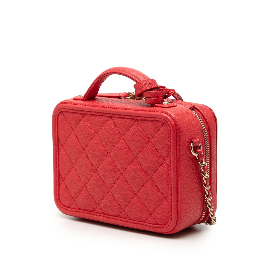 Chanel CC Filigree Vanity Petit Cuir caviar Rouge – vue 2 – GABY PARIS