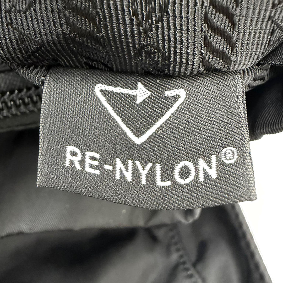 à finitions Re Sac à dos Saffiano Noir