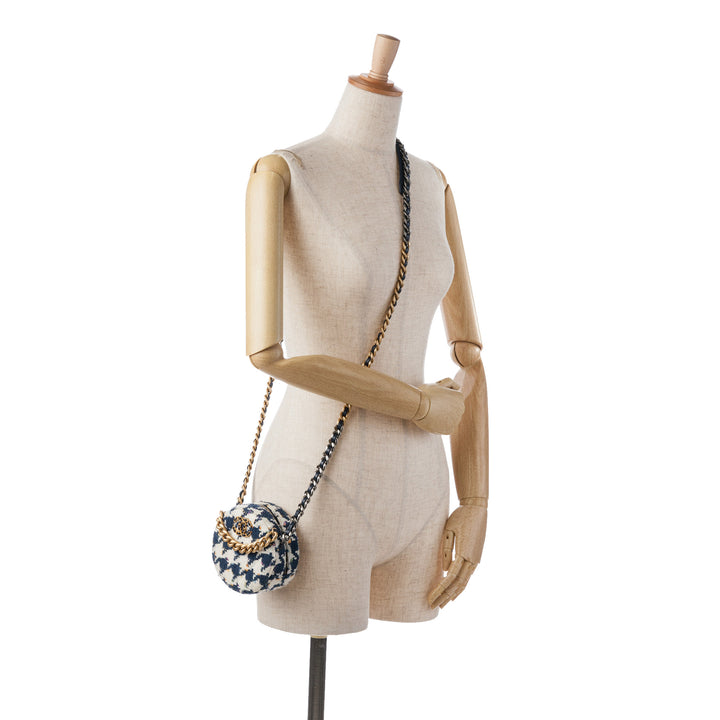 Tweed 19 Round Clutch with Chain White - Gaby Paris