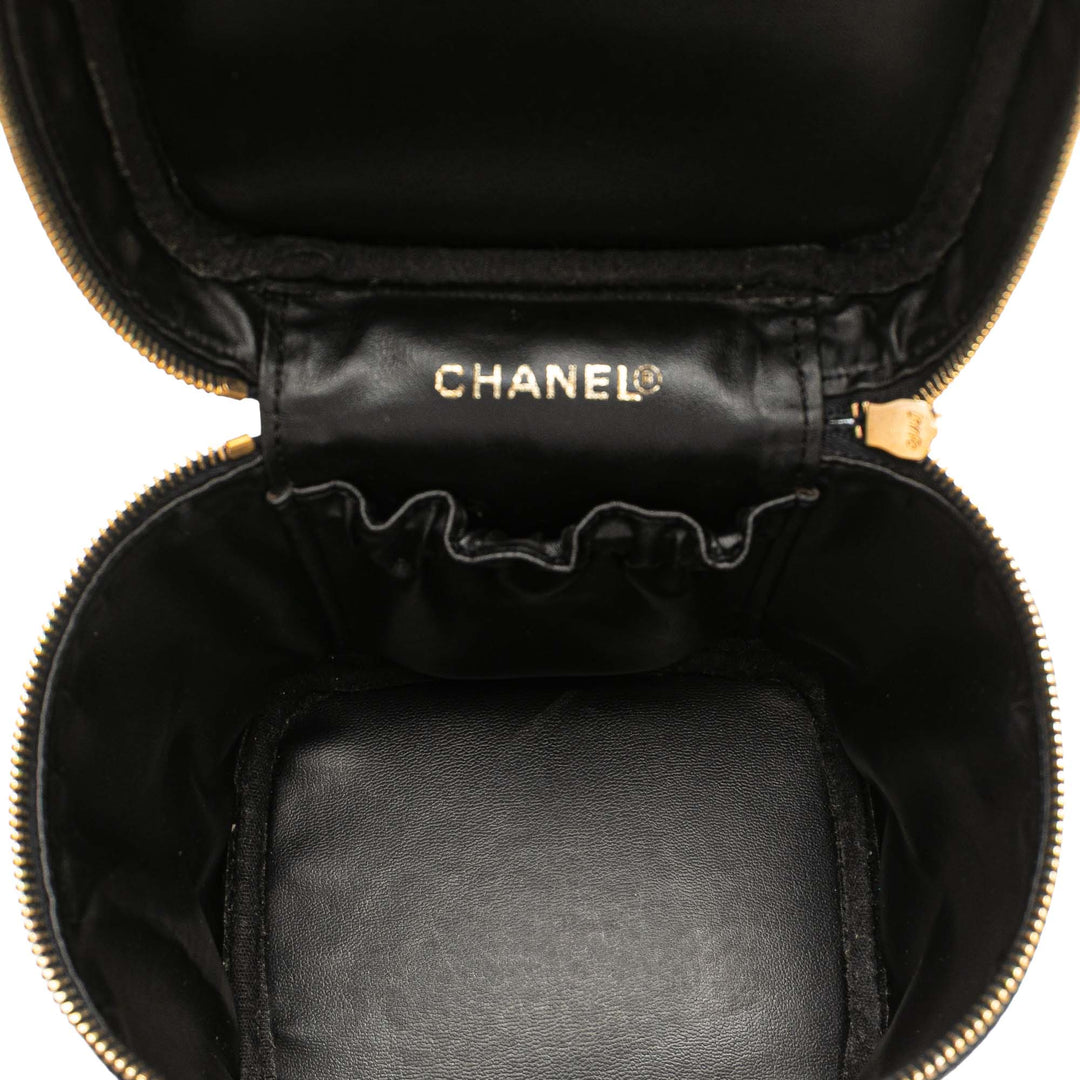 Chanel CC Caviar Vanity Bag Noir – GABY PARIS Authentique