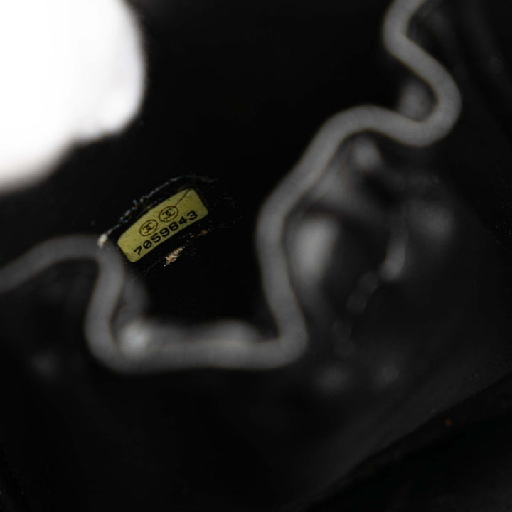 Chanel CC Caviar Vanity Bag Noir – GABY PARIS Authentique