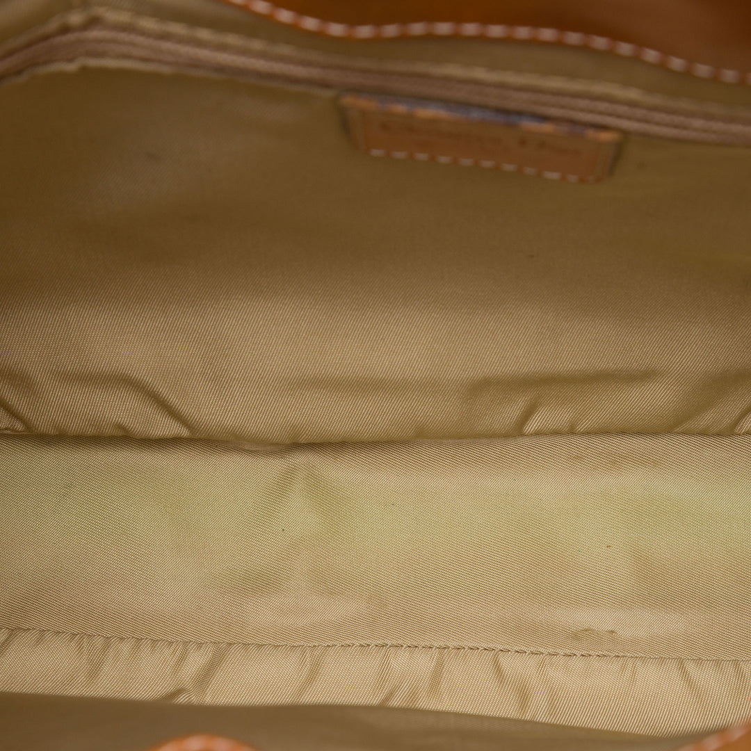Dior Sac porté épaule Diorissimo Trotter Street Chic Columbus Beige – vue 4 – GABY PARIS