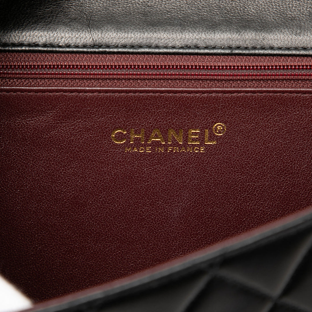 Chanel Small CC Matelassé Cuir d’agneau Simple rabat