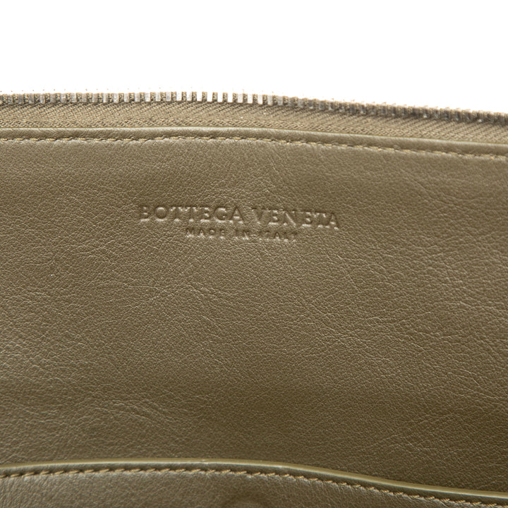 Bottega Veneta Pochette Portfolio Marron – vue 5 – GABY PARIS