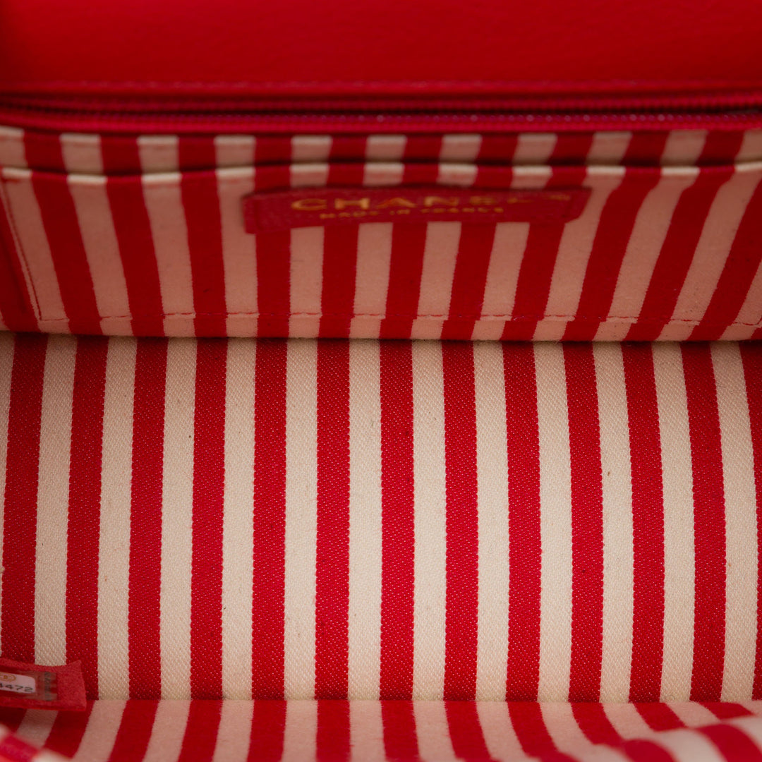 Chanel CC Chevron Enveloppe à rabat Petit Cuir de veau Rouge – vue 4 – GABY PARIS
