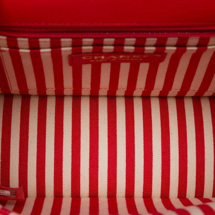 Chanel CC Chevron Enveloppe à rabat Petit Cuir de veau Rouge – vue 4 – GABY PARIS