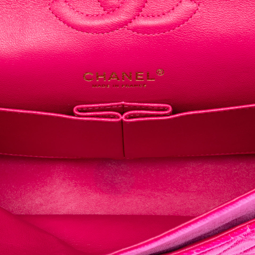 Chanel Medium Classic Velours Double rabat
