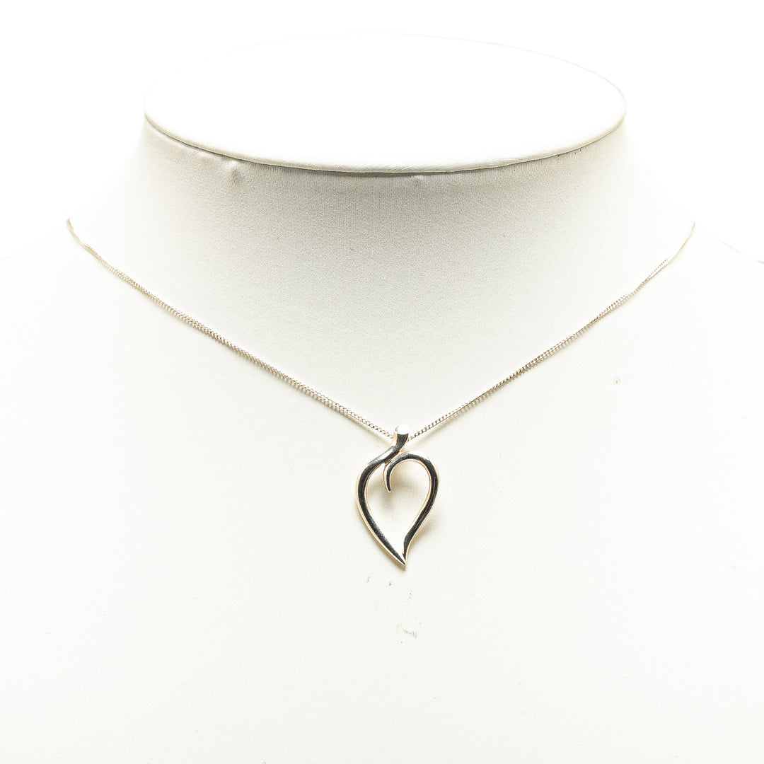 Sterling Silver Open Leaf Pendant Necklace Silver - Gaby Paris