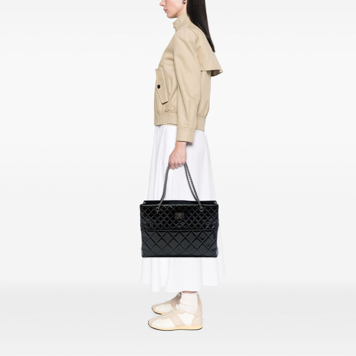 Chanel Matelassé Reissue 2.55 Cabas Noir – vue 6 – GABY PARIS