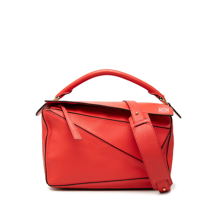 LOEWE Sac à main Puzzle Moyen Cuir de veau Rouge – vue principale – GABY PARIS