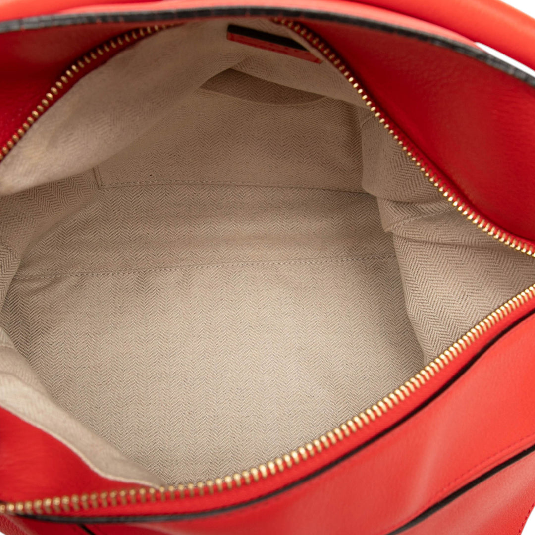 LOEWE Sac à main Puzzle Moyen Cuir de veau Rouge – vue 4 – GABY PARIS