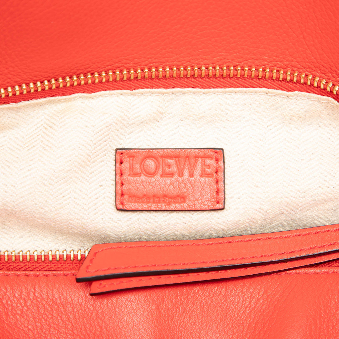 LOEWE Sac à main Puzzle Moyen Cuir de veau Rouge – vue 5 – GABY PARIS