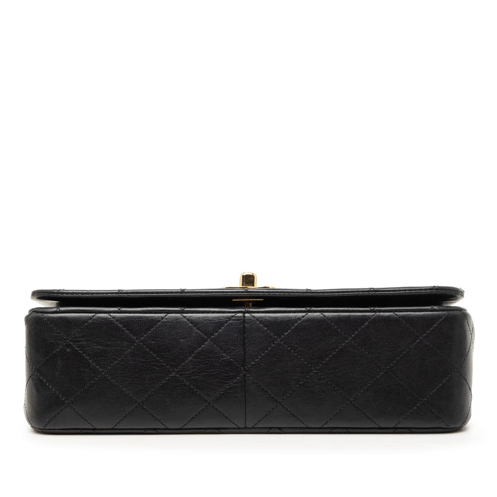 Chanel Medium Matelassé Cuir d’agneau Rabat intégral