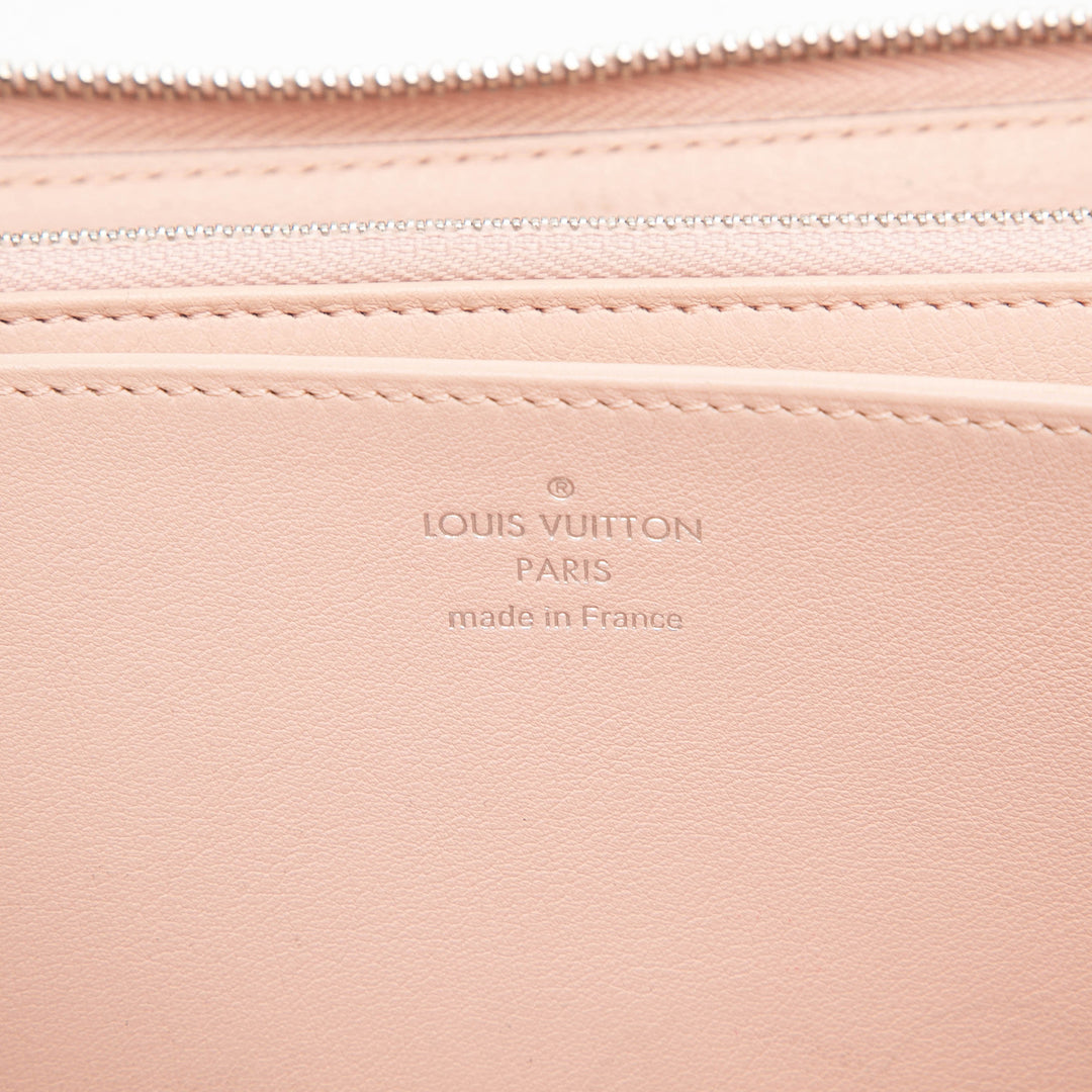 Louis Vuitton Monogram Mahina Zippy Portefeuille