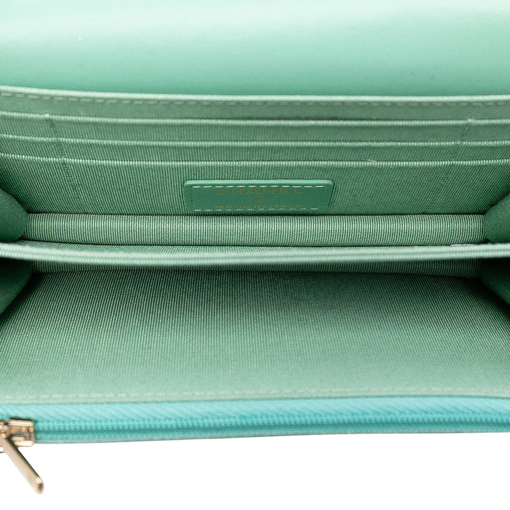 Chanel Mini CC Matelassé Cuir d’agneau Wallet On Chain