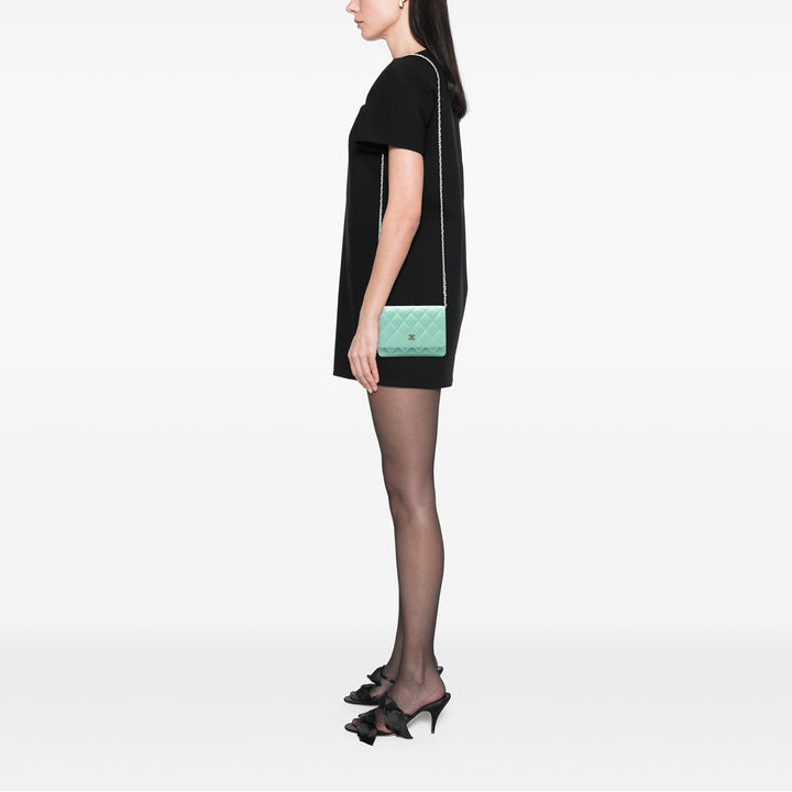 Chanel Mini CC Matelassé Cuir d’agneau Wallet On Chain