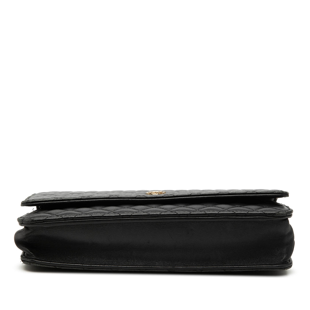 Chanel Matelassé Cuir d’agneau Crest Wallet on Chain