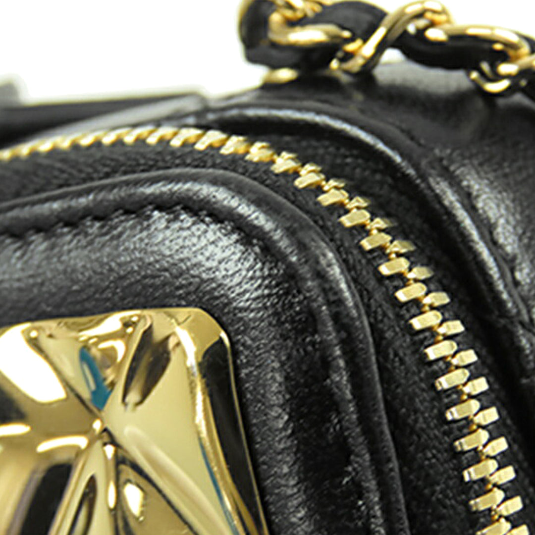Chanel Extra Mini CC Matelassé Golden Plate Vanity Sac porté croisé