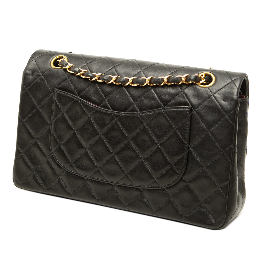 Chanel Sac porté épaule Classic Double rabat Moyen Cuir d'agneau Noir – vue 2 – GABY PARIS
