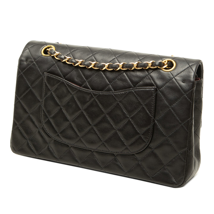 Chanel Sac porté épaule Classic Double rabat Moyen Cuir d'agneau Noir – vue 2 – GABY PARIS